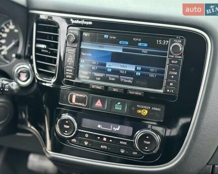 Сірий Міцубісі Аутлендер, об'ємом двигуна 2.3 л та пробігом 207 тис. км за 13700 $, фото 42 на Automoto.ua