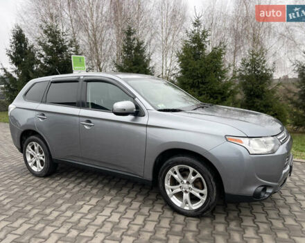 Сірий Міцубісі Аутлендер, об'ємом двигуна 2.4 л та пробігом 240 тис. км за 9999 $, фото 4 на Automoto.ua