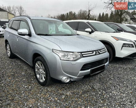 Серый Мицубиси Аутлендер, объемом двигателя 2.2 л и пробегом 243 тыс. км за 13850 $, фото 1 на Automoto.ua