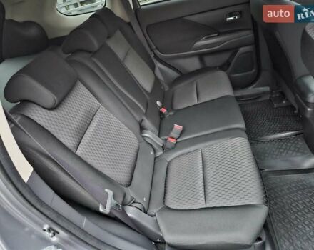 Серый Мицубиси Аутлендер, объемом двигателя 2.4 л и пробегом 72 тыс. км за 15900 $, фото 34 на Automoto.ua