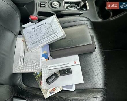 Сірий Міцубісі Аутлендер, об'ємом двигуна 2.3 л та пробігом 207 тис. км за 13700 $, фото 70 на Automoto.ua