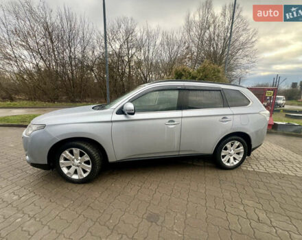 Серый Мицубиси Аутлендер, объемом двигателя 2.2 л и пробегом 224 тыс. км за 13850 $, фото 5 на Automoto.ua