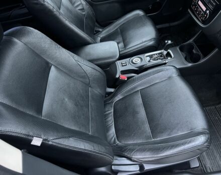 Серый Мицубиси Аутлендер, объемом двигателя 2.4 л и пробегом 199 тыс. км за 13200 $, фото 14 на Automoto.ua