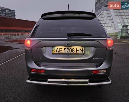 Серый Мицубиси Аутлендер, объемом двигателя 2.4 л и пробегом 72 тыс. км за 15900 $, фото 64 на Automoto.ua