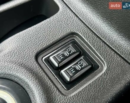 Сірий Міцубісі Аутлендер, об'ємом двигуна 2.3 л та пробігом 207 тис. км за 13700 $, фото 33 на Automoto.ua