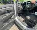 Серый Мицубиси Аутлендер, объемом двигателя 2.36 л и пробегом 171 тыс. км за 10000 $, фото 13 на Automoto.ua