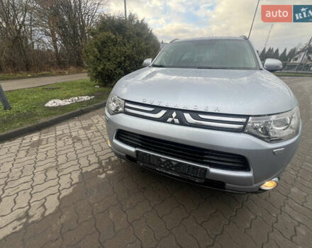 Серый Мицубиси Аутлендер, объемом двигателя 2.2 л и пробегом 224 тыс. км за 13850 $, фото 12 на Automoto.ua