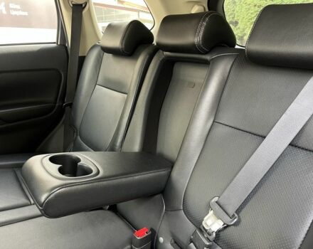 Серый Мицубиси Аутлендер, объемом двигателя 2.2 л и пробегом 239 тыс. км за 13800 $, фото 13 на Automoto.ua