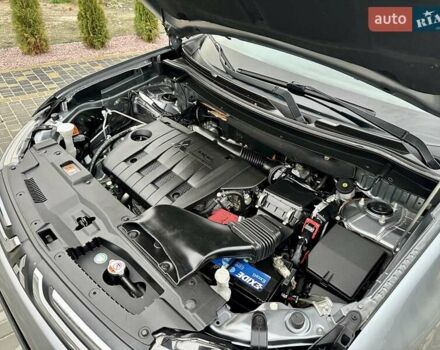 Сірий Міцубісі Аутлендер, об'ємом двигуна 2.3 л та пробігом 207 тис. км за 13700 $, фото 68 на Automoto.ua