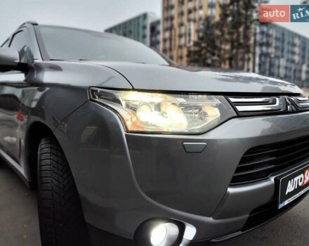 Серый Мицубиси Аутлендер, объемом двигателя 2.4 л и пробегом 209 тыс. км за 10990 $, фото 32 на Automoto.ua