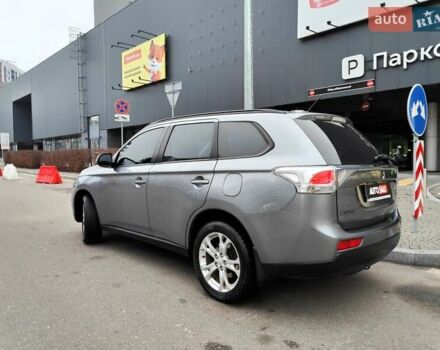 Серый Мицубиси Аутлендер, объемом двигателя 2.4 л и пробегом 209 тыс. км за 10990 $, фото 12 на Automoto.ua
