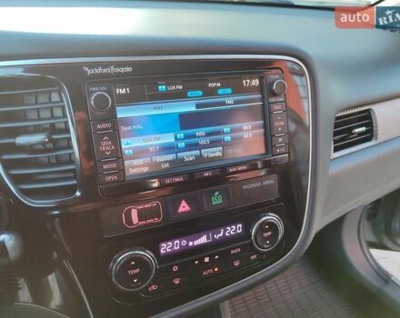 Серый Мицубиси Аутлендер, объемом двигателя 2.3 л и пробегом 250 тыс. км за 13999 $, фото 69 на Automoto.ua
