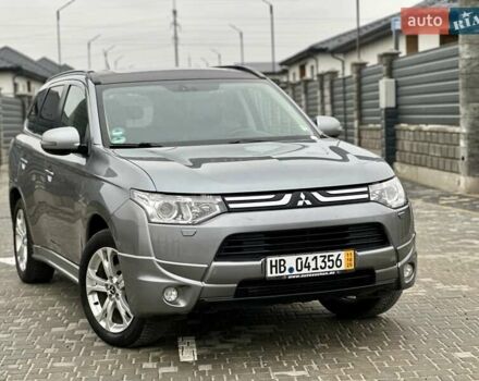 Сірий Міцубісі Аутлендер, об'ємом двигуна 2.3 л та пробігом 207 тис. км за 13700 $, фото 14 на Automoto.ua