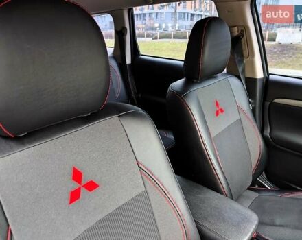 Серый Мицубиси Аутлендер, объемом двигателя 2.4 л и пробегом 209 тыс. км за 10990 $, фото 55 на Automoto.ua