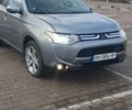 Сірий Міцубісі Аутлендер, об'ємом двигуна 2.36 л та пробігом 265 тис. км за 10300 $, фото 1 на Automoto.ua