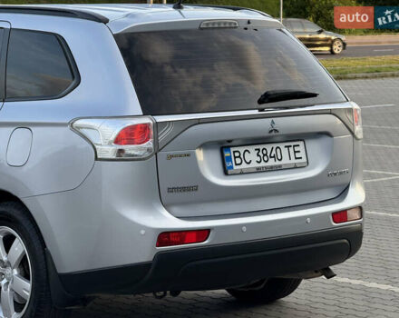 Серый Мицубиси Аутлендер, объемом двигателя 2.4 л и пробегом 156 тыс. км за 14400 $, фото 13 на Automoto.ua