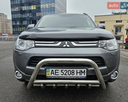 Серый Мицубиси Аутлендер, объемом двигателя 2.4 л и пробегом 72 тыс. км за 15900 $, фото 11 на Automoto.ua