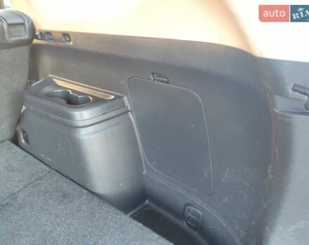 Серый Мицубиси Аутлендер, объемом двигателя 2.3 л и пробегом 250 тыс. км за 12999 $, фото 54 на Automoto.ua