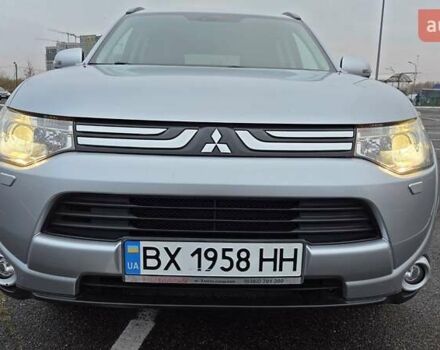 Серый Мицубиси Аутлендер, объемом двигателя 2.36 л и пробегом 54 тыс. км за 15400 $, фото 6 на Automoto.ua