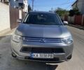 Міцубісі Аутлендер 2013 у Києві на Automoto.ua Сірий Міцубісі Аутлендер, об'ємом двигуна 2 л та пробігом 258 тис. км за 13700 $, фото 13 на Automoto.ua
