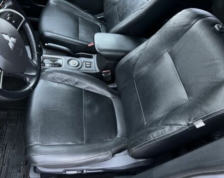 Серый Мицубиси Аутлендер, объемом двигателя 2.4 л и пробегом 199 тыс. км за 13200 $, фото 8 на Automoto.ua