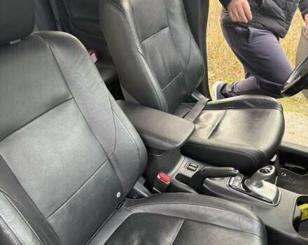 Серый Мицубиси Аутлендер, объемом двигателя 2 л и пробегом 280 тыс. км за 14500 $, фото 2 на Automoto.ua