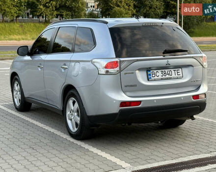 Серый Мицубиси Аутлендер, объемом двигателя 2.4 л и пробегом 156 тыс. км за 14400 $, фото 10 на Automoto.ua