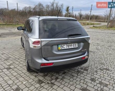 Сірий Міцубісі Аутлендер, об'ємом двигуна 2.4 л та пробігом 228 тис. км за 13500 $, фото 21 на Automoto.ua