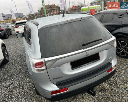 Серый Мицубиси Аутлендер, объемом двигателя 2.2 л и пробегом 243 тыс. км за 13850 $, фото 11 на Automoto.ua