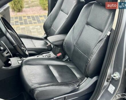 Сірий Міцубісі Аутлендер, об'ємом двигуна 2.3 л та пробігом 207 тис. км за 13700 $, фото 21 на Automoto.ua