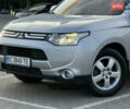 Серый Мицубиси Аутлендер, объемом двигателя 2.4 л и пробегом 156 тыс. км за 14400 $, фото 2 на Automoto.ua