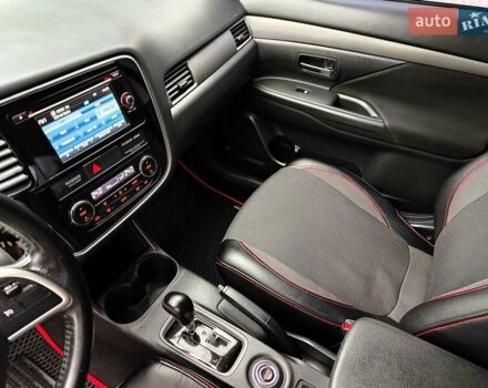 Серый Мицубиси Аутлендер, объемом двигателя 2.4 л и пробегом 209 тыс. км за 10990 $, фото 39 на Automoto.ua