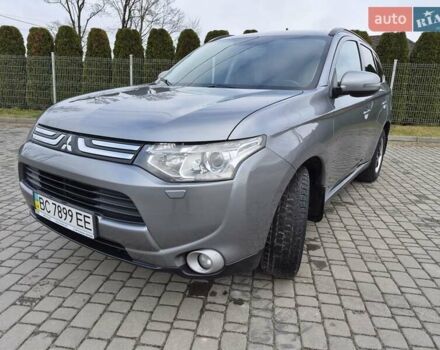 Сірий Міцубісі Аутлендер, об'ємом двигуна 2.4 л та пробігом 228 тис. км за 13500 $, фото 5 на Automoto.ua