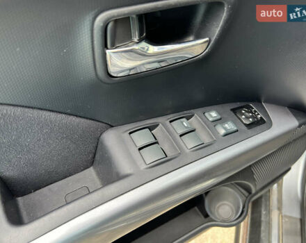 Серый Мицубиси Аутлендер, объемом двигателя 2.4 л и пробегом 278 тыс. км за 11300 $, фото 8 на Automoto.ua