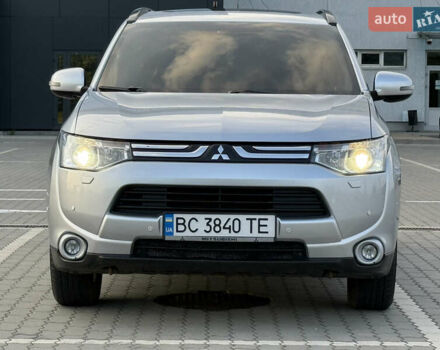 Серый Мицубиси Аутлендер, объемом двигателя 2.4 л и пробегом 156 тыс. км за 14400 $, фото 8 на Automoto.ua