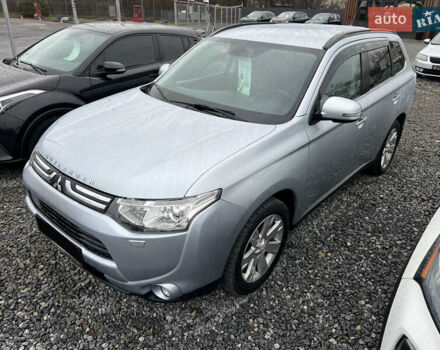 Серый Мицубиси Аутлендер, объемом двигателя 2.2 л и пробегом 243 тыс. км за 13850 $, фото 7 на Automoto.ua