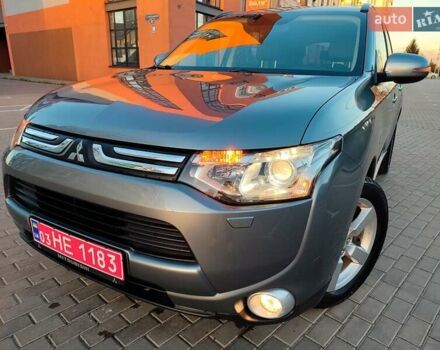 Серый Мицубиси Аутлендер, объемом двигателя 2.3 л и пробегом 250 тыс. км за 12999 $, фото 20 на Automoto.ua