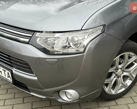 Серый Мицубиси Аутлендер, объемом двигателя 2 л и пробегом 285 тыс. км за 14700 $, фото 31 на Automoto.ua