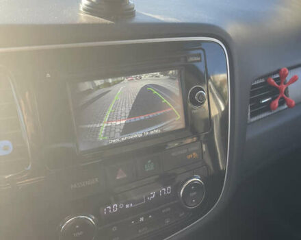 Серый Мицубиси Аутлендер, объемом двигателя 2.36 л и пробегом 177 тыс. км за 11990 $, фото 13 на Automoto.ua