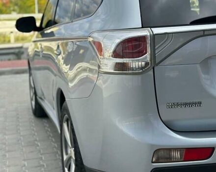 Серый Мицубиси Аутлендер, объемом двигателя 2.4 л и пробегом 228 тыс. км за 13999 $, фото 11 на Automoto.ua