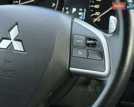 Серый Мицубиси Аутлендер, объемом двигателя 2.4 л и пробегом 156 тыс. км за 14400 $, фото 25 на Automoto.ua