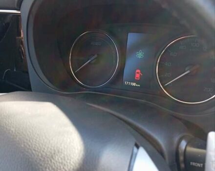 Сірий Міцубісі Аутлендер, об'ємом двигуна 2 л та пробігом 170 тис. км за 15200 $, фото 15 на Automoto.ua