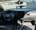 Серый Мицубиси Аутлендер, объемом двигателя 2.36 л и пробегом 225 тыс. км за 12000 $, фото 21 на Automoto.ua
