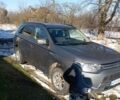 Сірий Міцубісі Аутлендер, об'ємом двигуна 2 л та пробігом 170 тис. км за 15200 $, фото 3 на Automoto.ua