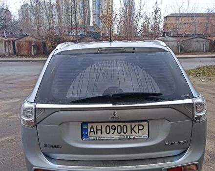 Серый Мицубиси Аутлендер, объемом двигателя 2.4 л и пробегом 197 тыс. км за 14000 $, фото 15 на Automoto.ua
