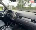 Серый Мицубиси Аутлендер, объемом двигателя 2.2 л и пробегом 173 тыс. км за 15900 $, фото 56 на Automoto.ua