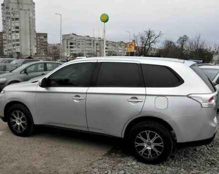 Міцубісі Аутлендер 2014 у Львові на Automoto.ua Сірий Міцубісі Аутлендер, об'ємом двигуна 2 л та пробігом 200 тис. км за 10800 $, фото 6 на Automoto.ua