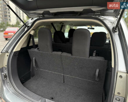 Сірий Міцубісі Аутлендер, об'ємом двигуна 2.4 л та пробігом 190 тис. км за 13000 $, фото 7 на Automoto.ua