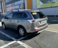 Серый Мицубиси Аутлендер, объемом двигателя 2.36 л и пробегом 225 тыс. км за 12000 $, фото 20 на Automoto.ua