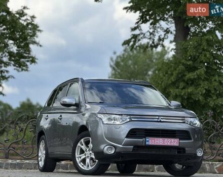 Серый Мицубиси Аутлендер, объемом двигателя 2.2 л и пробегом 173 тыс. км за 15900 $, фото 2 на Automoto.ua